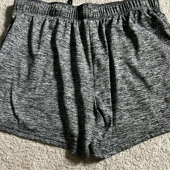 Liberty Pro XL Athletic Shorts Heather Black with Pockets - Picture 3 of 3